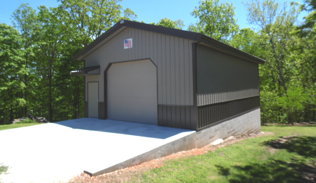 Pianalto 24X36X12 AMKO metal shop building.